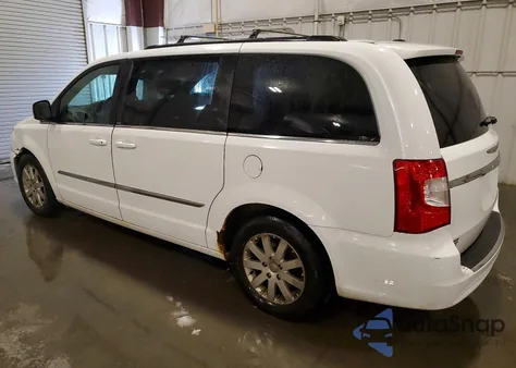 2014 Chrysler Town & Country Touring z USA, uszkodzony, nr VIN 2C4RC1BG2ER225774